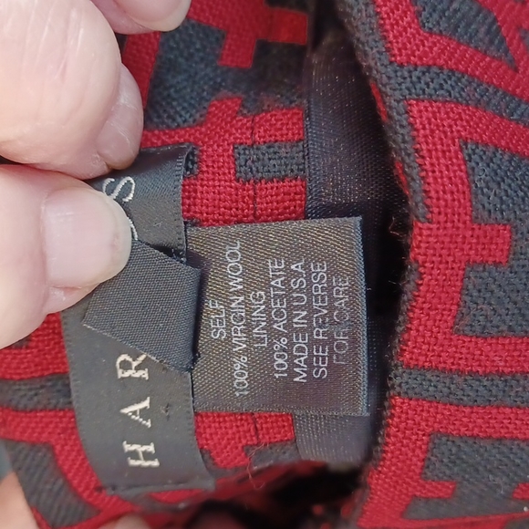 Harold's Pure Wool Printed Pencil Skirt- Sz. 2 - Picture 4 of 4